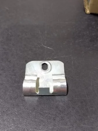 Клипсы к плинтусу MDF Bonkeel (50шт) в Йошкар-Оле