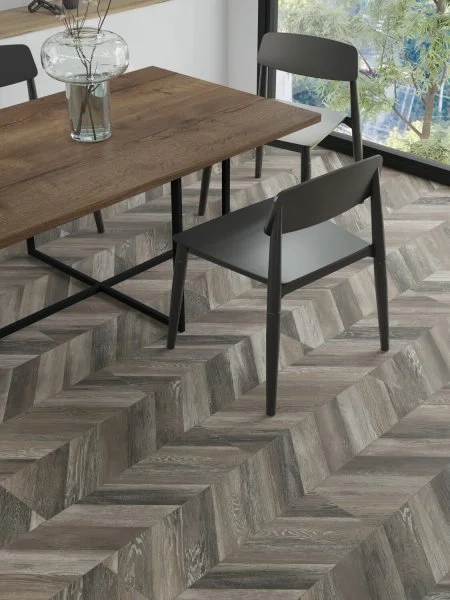 Ламинат Egger PRO 8/33 4V Large Дуб Кестинкорт Шоколад левая EPL240F4CL в Йошкар-Оле