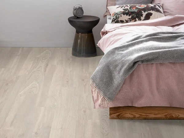 Ламинат Egger PRO 8/33 Дуб Кортон белый EPL051 в Йошкар-Оле