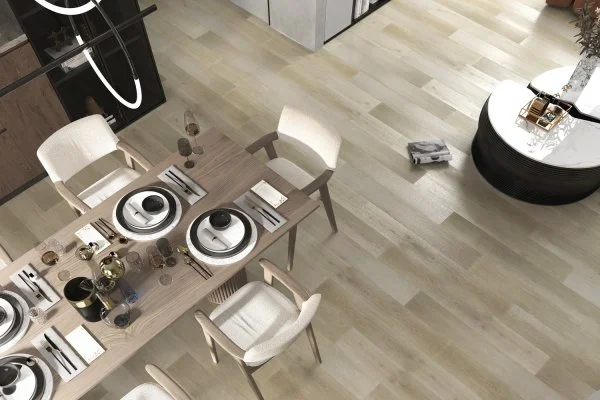 Кварц-виниловая плитка Refloor Fargo Comfort 1166-02 Дуб Спелый Миндаль (Градиент) в Йошкар-Оле