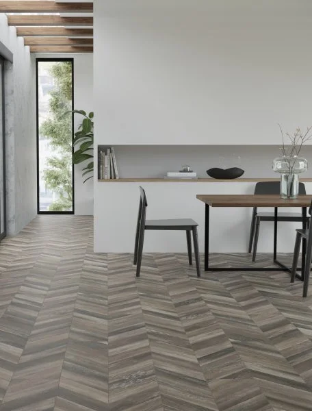 Ламинат Egger PRO 8/33 4V Large Дуб Кестинкорт Шоколад левая EPL240F4CL в Йошкар-Оле