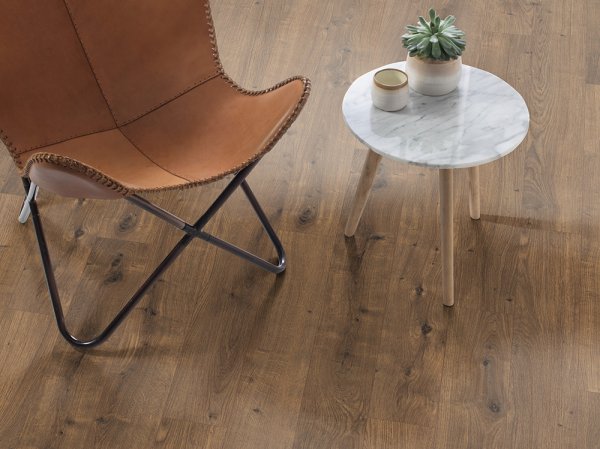 Ламинат Egger PRO 8/32 V4 Дуб Даннингтон тёмный EPL075 в #REGION_NAME_DECLINE_PP#